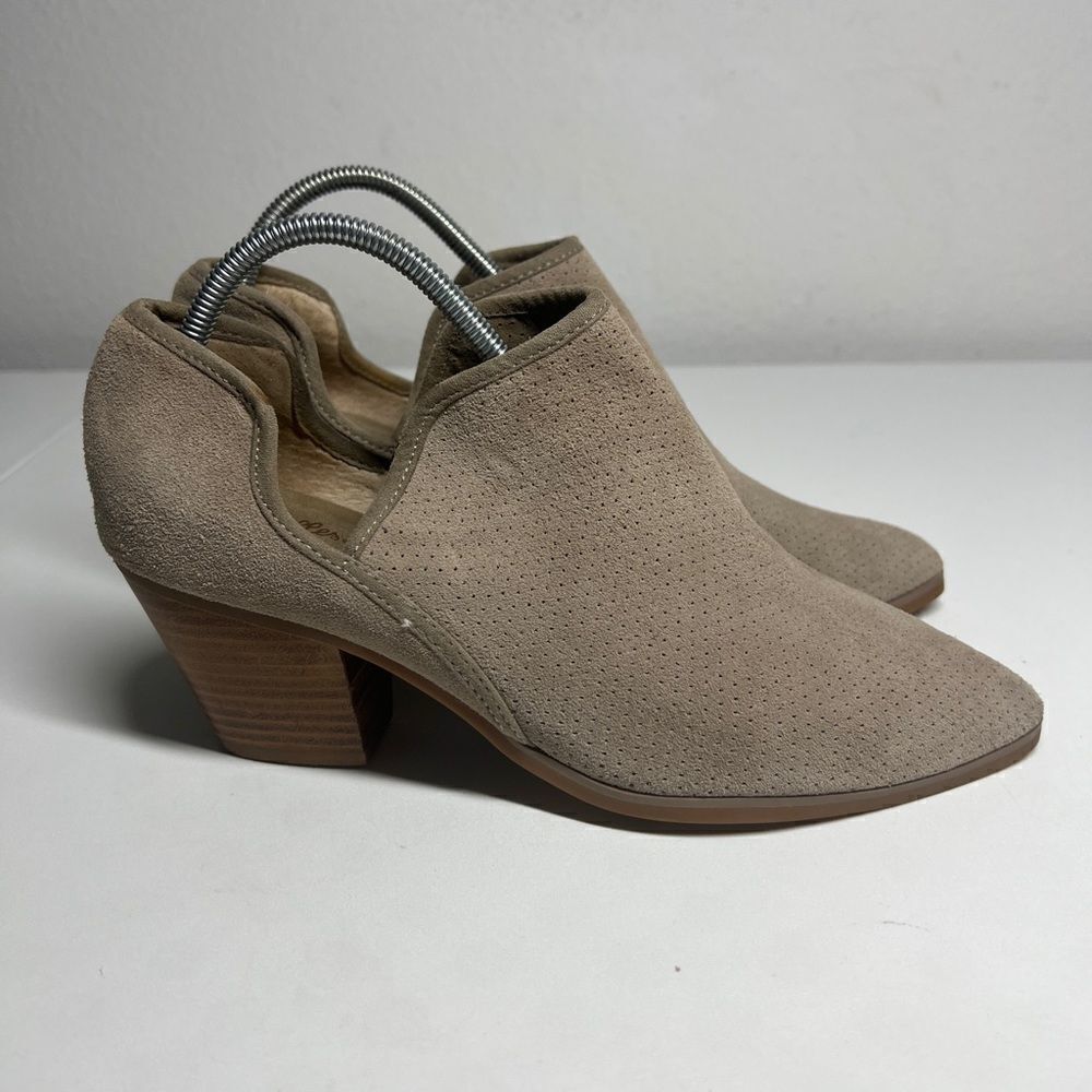 Seychelles Sashay Taupe Suede Booties Size 8,5 Beige